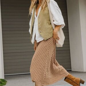 Elegant Checkered Maxi Skirt